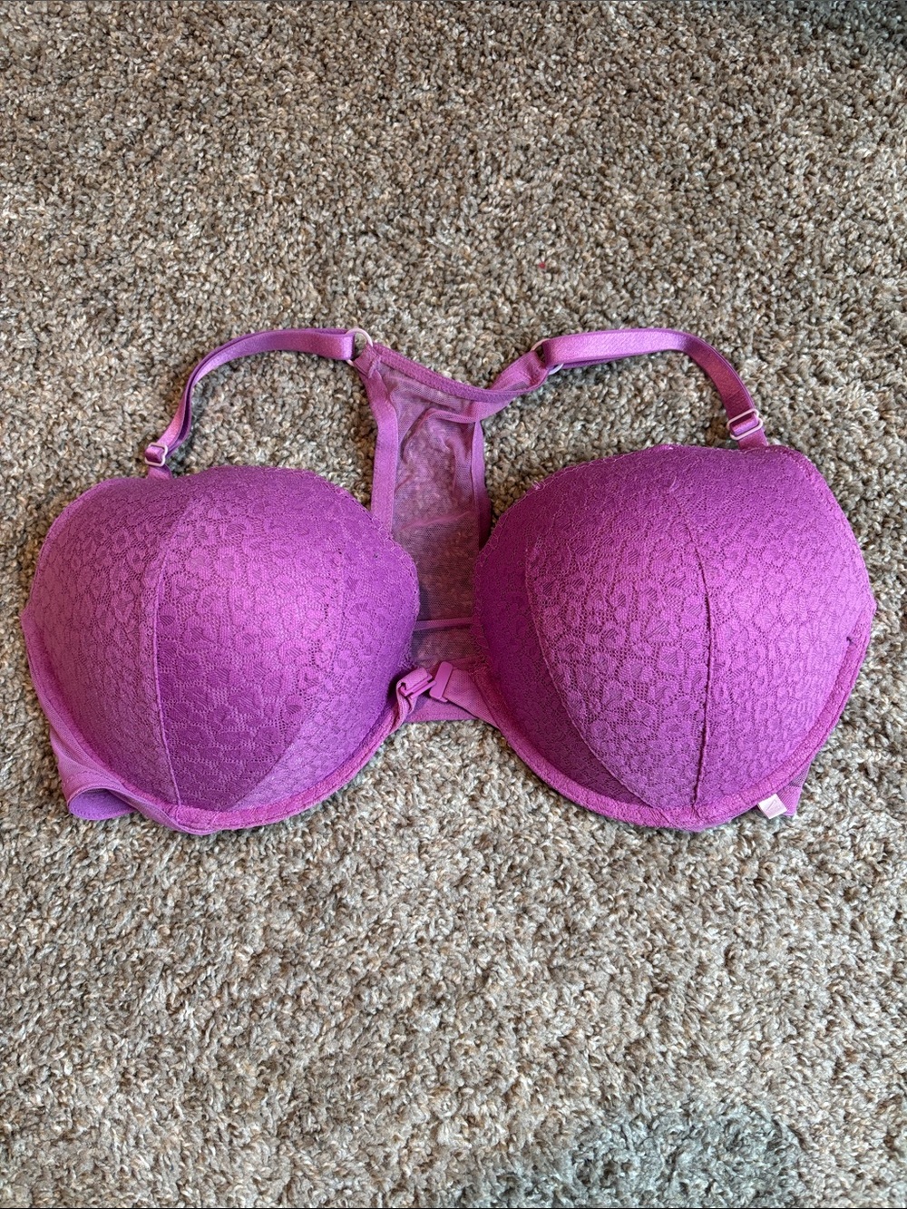 Victoria’s Secret Women’s Fuschia Lace Push-Up Racerback Bra